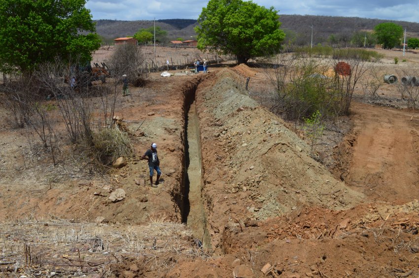 Construção de Barragem Subterrânea - Sítio Batedor - Serra Talhada/PE | Imagem 2